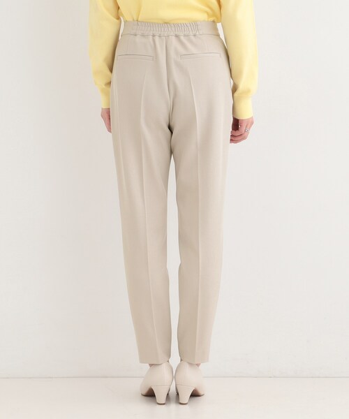 SHOO・LA・RUE（シューラルー）の「【多機能】2タックテーパードパンツ（その他パンツ・レディース・ナチュラル/グレー/ネイビー・10/04/03/02/01）」の18枚目の写真