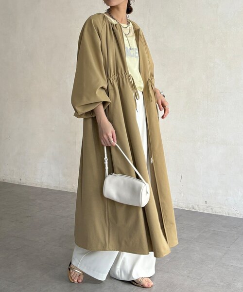 DouDou(ドゥドゥ)の「【WEB限定】バルーンスリーブドロストコート(その他アウター・レディース・チャコールグレー/ベージュ・FREE)」の2枚目の写真