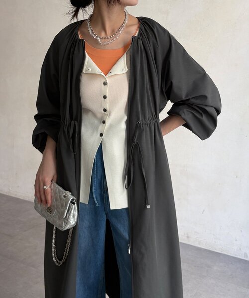 DouDou(ドゥドゥ)の「【WEB限定】バルーンスリーブドロストコート(その他アウター・レディース・チャコールグレー/ベージュ・FREE)」の7枚目の写真