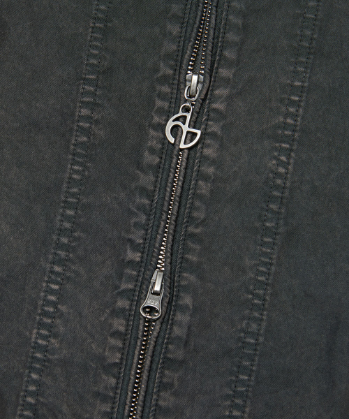 NOMANUAL(NOMANUAL)の「OVERDYED TWO-TONE JACKET - BLACK(デニムジャケット・レディース・その他・LARGE/SMALL/MEDIUM)」の4枚目の写真