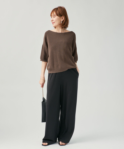 VERMEIL par iena（ヴェルメイユパーイエナ）の「畔ワイドネックオーバープルオーバー（ニット/セーター・レディース・ウッド/ホワイト/ライトイエロー・FREE）」の5枚目の写真