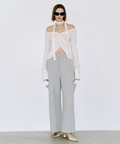 JOSE MOON(ジョゼムーン)の「SPLIT GATHERS CHOKER TOPS/スプリットギャザーチョーカートップス(Tシャツ/カットソー・レディース・ブラック/ホワイト・FREE)」の22枚目の写真