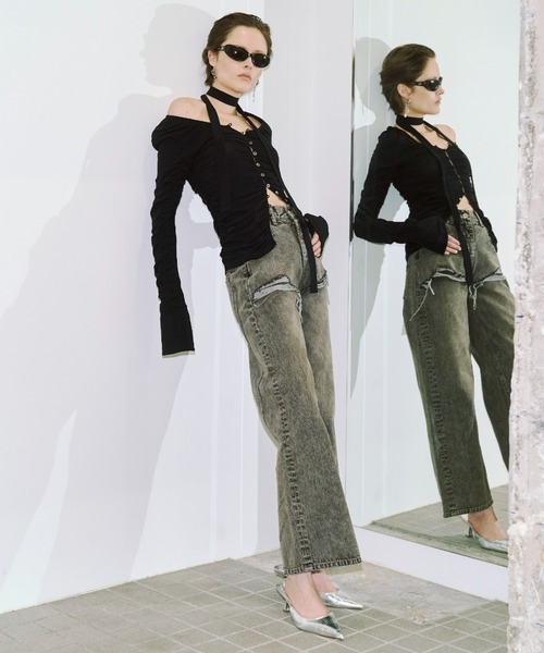 JOSE MOON(ジョゼムーン)の「SPLIT GATHERS CHOKER TOPS/スプリットギャザーチョーカートップス(Tシャツ/カットソー・レディース・ブラック/ホワイト・FREE)」の12枚目の写真