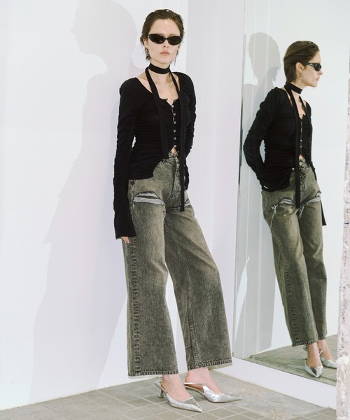 JOSE MOON(ジョゼムーン)の「SPLIT GATHERS CHOKER TOPS/スプリットギャザーチョーカートップス(Tシャツ/カットソー・レディース・ブラック/ホワイト・FREE)」の11枚目の写真