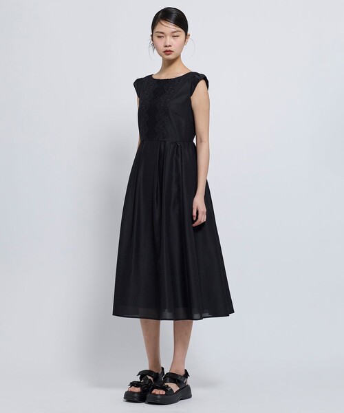 TOCCA（トッカ）の「CHANDELIER LACE ドレス（ワンピース・レディース・ライトグリーン系/ブラック系・0/2/4/6）」の11枚目の写真