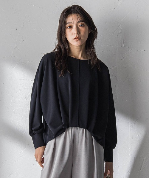 MAYSON GREY（メイソングレイ）の「“ 叶える ” タックヘムドルマンショートプルオーバー（Tシャツ/カットソー・レディース・ブルー/ネイビー/ホワイト・M）」の3枚目の写真