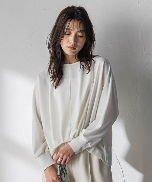 MAYSON GREY（メイソングレイ）の「“ 叶える ” タックヘムドルマンショートプルオーバー（Tシャツ/カットソー・レディース・ブルー/ネイビー/ホワイト・M）」の5枚目の写真