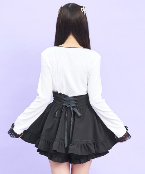 Secret Honey(シークレットハニー)の「ヨークピンタックフリルカットソー(Tシャツ/カットソー・レディース・ブラック/オフホワイト・FREE)」の5枚目の写真