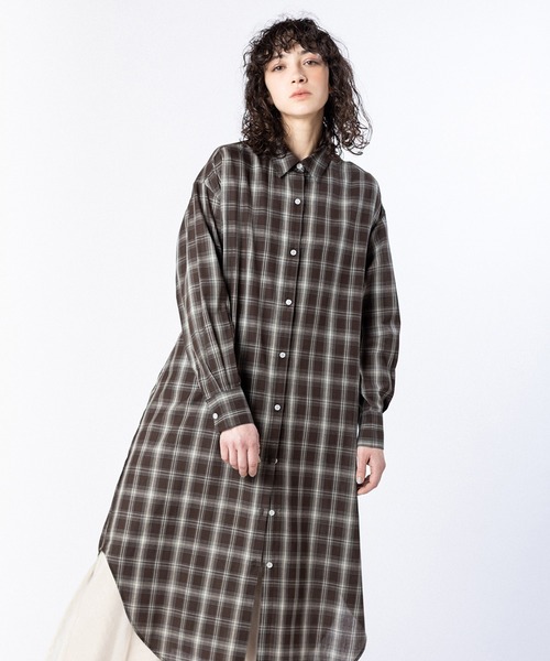 OSMOSIS(オズモーシス)の「2WAYチェックロングシャツブラウス(シャツ/ブラウス・レディース・ブラウン/ダークブラウン/ブラック・ONE SIZE)」の1枚目の写真