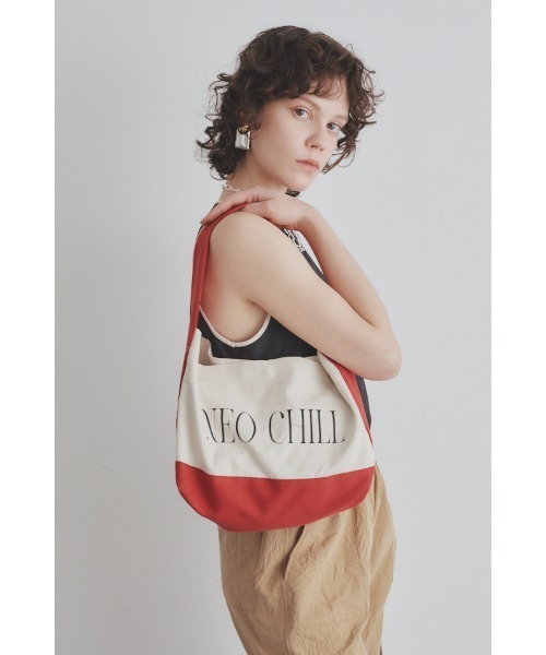 Muel Chic（ミュエルシック）の「Neo Chill tote bag  ネオチルトートバッグ（トートバッグ・レディース・ベージュ/ネイビー/ブラック/レッド・ONE SIZE）」の14枚目の写真