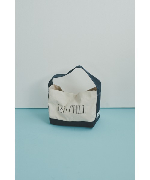 Muel Chic（ミュエルシック）の「Neo Chill tote bag  ネオチルトートバッグ（トートバッグ・レディース・ベージュ/ネイビー/ブラック/レッド・ONE SIZE）」の7枚目の写真