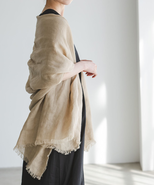 THROW(スロー)の「《NOBLE別注カラー・》THROW/スロー Light Linen Color Stole(ストール/ショール・レディース・ブラウン/ホワイト系その他/ベージュ・FREE)」の14枚目の写真