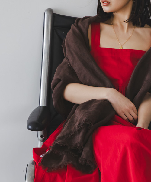 THROW(スロー)の「《NOBLE別注カラー・》THROW/スロー Light Linen Color Stole(ストール/ショール・レディース・ブラウン/ホワイト系その他/ベージュ・FREE)」の4枚目の写真