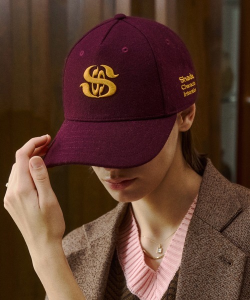 soerte(ソエルテ)の「Wool Blend Classic Baseball Cap/ウールブレンドクラシックベースボールキャップ(キャップ・メンズ・ボルドー/ブラック/グレー/ブラウン・FREE)」の4枚目の写真