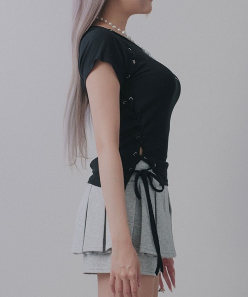 Diable baiser(ディアブルベーゼ)の「ハトメレースアップY2K半袖カットソートップス(Tシャツ/カットソー・レディース・ブラック・MEDIUM/LL/LARGE)」の13枚目の写真