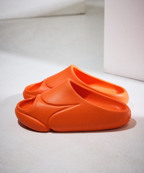 FREAK'S STORE(フリークスストア)の「1807/イチハチゼロナナ 限定展開 STAR SLIPPERS/スライドサンダル(サンダル・メンズ・ホワイト/ピンク/ブラウン/オレンジ/ブラック・26/25/24/23/29/27.5)」の19枚目の写真