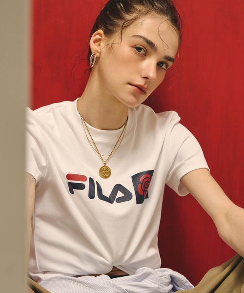 FILA(フィラ)の「(FILAⅹROSEBUD)FILA ROSE T-SHIRTS(Tシャツ/カットソー・レディース・ホワイト/パープル・S/L)」の1枚目の写真