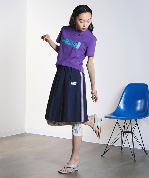 FILA(フィラ)の「(FILAⅹROSEBUD)FILA ROSE T-SHIRTS(Tシャツ/カットソー・レディース・ホワイト/パープル・S/L)」の11枚目の写真