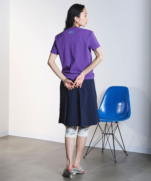 FILA(フィラ)の「(FILAⅹROSEBUD)FILA ROSE T-SHIRTS(Tシャツ/カットソー・レディース・ホワイト/パープル・S/L)」の10枚目の写真