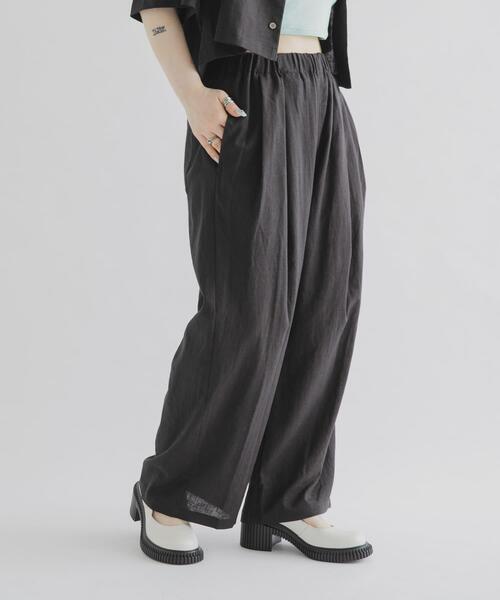 THE GOODLAND MARKET（ザグッドランドマーケット）の「『別注』MIDIUMISOLID×THE GOODLAND MARKET　LINEN easy pants（その他パンツ・レディース・ホワイト/ブラック・FREE）」の10枚目の写真