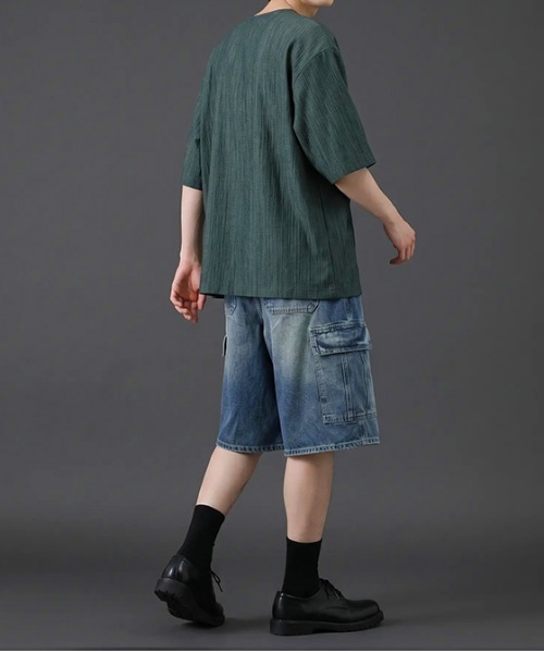revertical(リバーティカル)の「ヴィンテージウォッシュデニムカーゴショートパンツ/ビッグポケット ワイドシルエット(デニムパンツ・メンズ・サックスブルー/ブラック・LARGE/MEDIUM)」の10枚目の写真