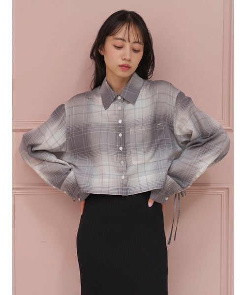 SNIDEL(スナイデル)の「クロップドシャツ(シャツ/ブラウス・レディース・チェック/ホワイト/ピンク・F)」の16枚目の写真