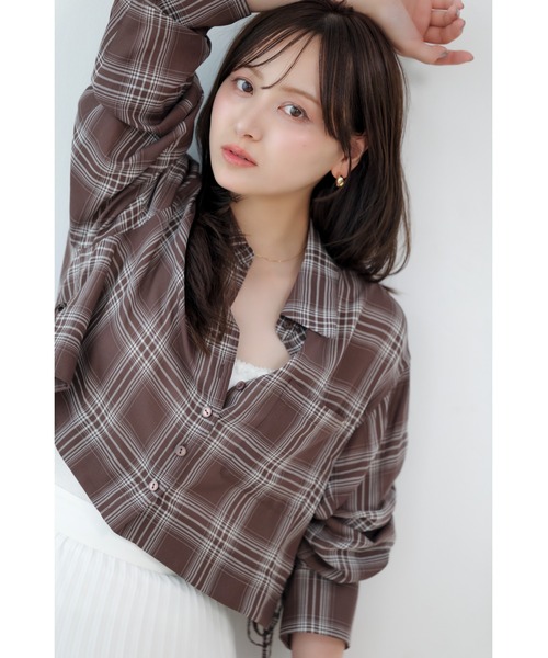 SNIDEL(スナイデル)の「クロップドシャツ(シャツ/ブラウス・レディース・チェック/ホワイト/ピンク/ブラウン/イエロー・F)」の1枚目の写真