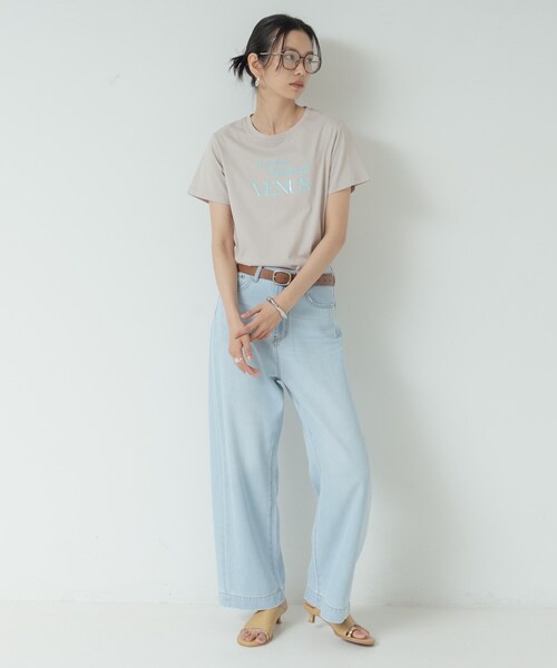 GALLEST（ギャレスト）の「タイポグラフィTシャツ【接触冷感】（Tシャツ/カットソー・レディース・ベージュ/ホワイト/レッド系1/ホワイト系5・38）」の19枚目の写真