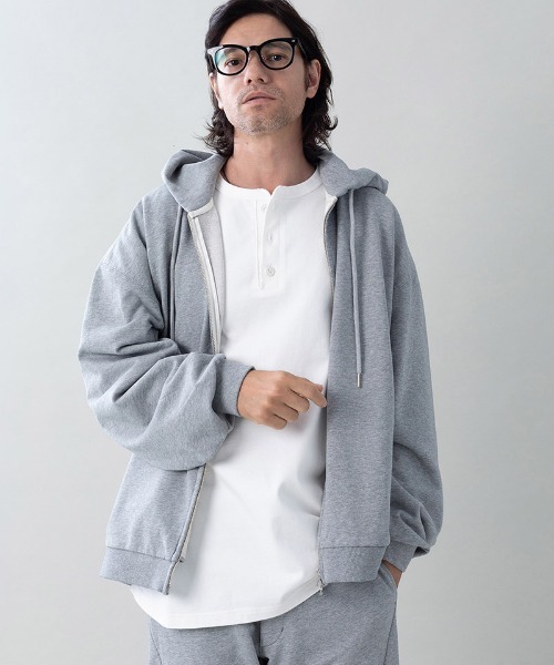 EGO TRIPPING（エゴトリッピング）の「mpa4136- MOLD-SWEATPARKA ジップパーカー(666702)（パーカー・メンズ・チャコール/杢グレー/ブラック・46/48）」の4枚目の写真