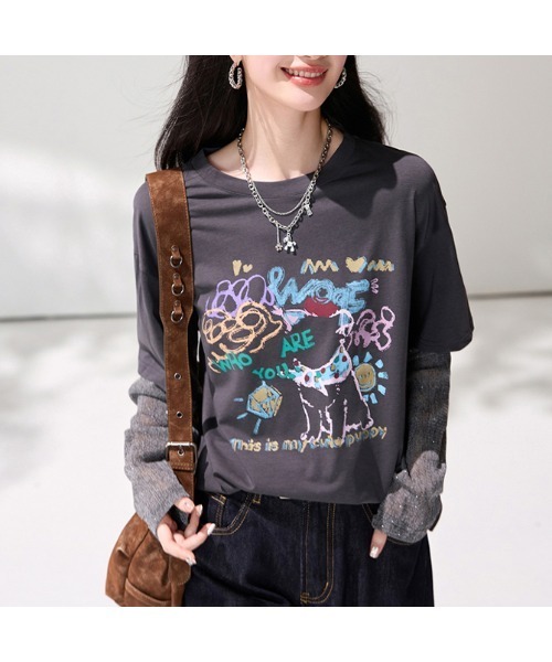witch(ウイッチ)の「大人上品袖キラキラ切替Tシャツ(Tシャツ/カットソー・レディース・グレー系・FREE)」の1枚目の写真