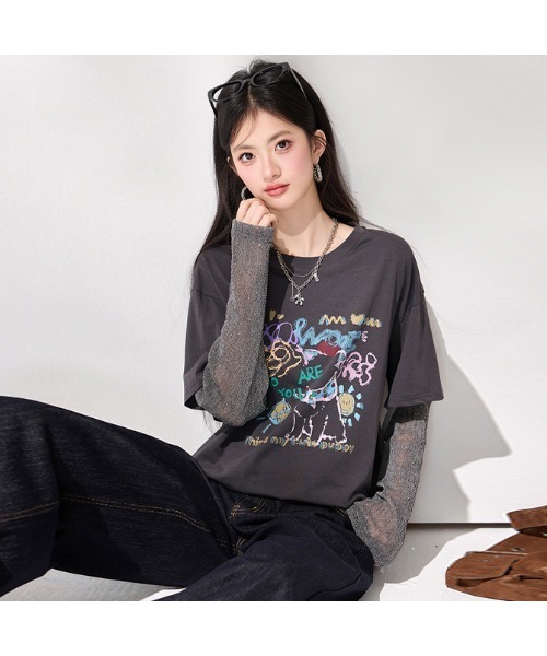 witch(ウイッチ)の「大人上品袖キラキラ切替Tシャツ(Tシャツ/カットソー・レディース・グレー系・FREE)」の6枚目の写真