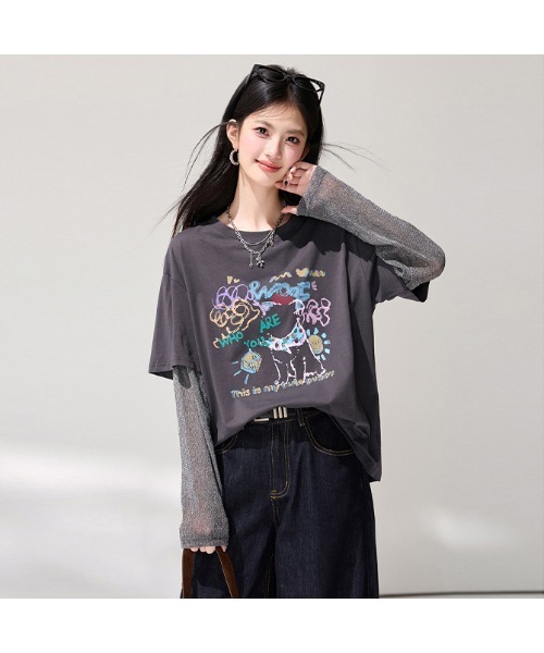witch(ウイッチ)の「大人上品袖キラキラ切替Tシャツ(Tシャツ/カットソー・レディース・グレー系・FREE)」の7枚目の写真