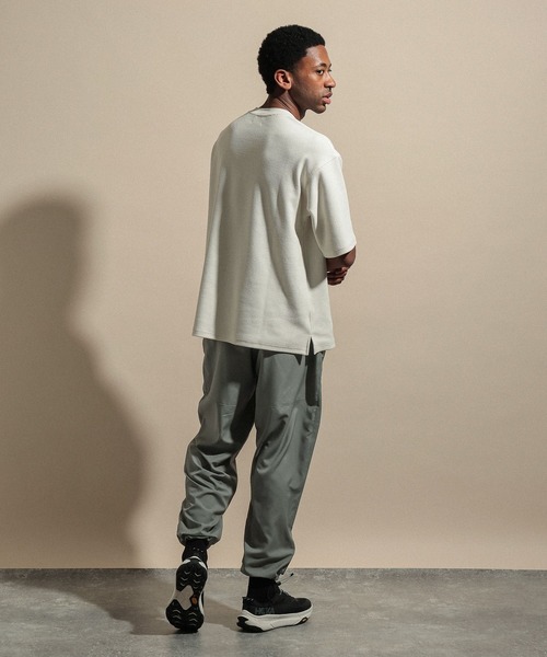 NUMERALS（ヌメラルズ）の「[NUMERALS]BELTRIP DRAWSTRING PANT（その他パンツ・メンズ・オリーブ/ブラック・MEDIUM/LARGE）」の12枚目の写真