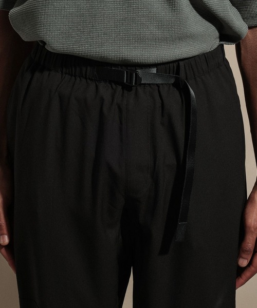 NUMERALS（ヌメラルズ）の「[NUMERALS]BELTRIP DRAWSTRING PANT（その他パンツ・メンズ・オリーブ/ブラック・MEDIUM/LARGE）」の20枚目の写真