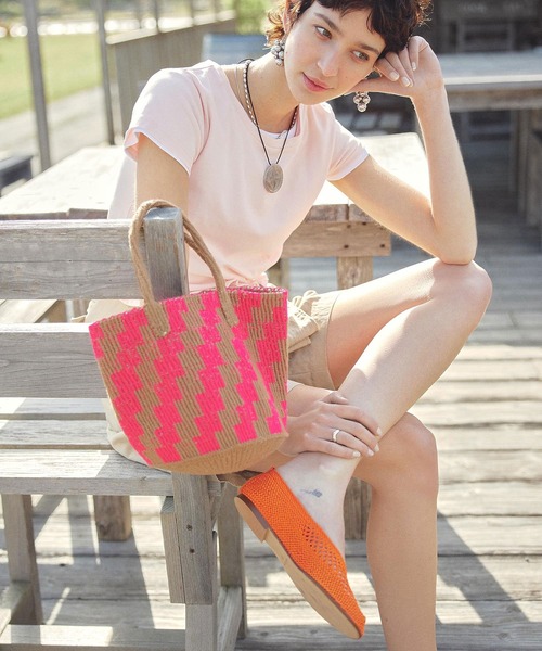 ROSE BUD(ローズバッド)の「【ROSE BUD別注】(Bertuchi x GENE HEAVENS) MESH FLAT SHOES(パンプス・レディース・ブラック/オレンジ/ブルー・38/36/37)」の4枚目の写真