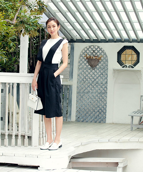 fifth（フィフス）の「ショルダーフリルニットトップス（ニット/セーター・レディース・ネイビー/ブラック/カーキ/ホワイト/ベビーピンク・MEDIUM）」の11枚目の写真