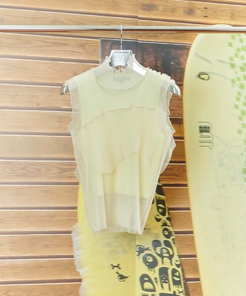 kotohayokozawa(コトハヨコザワ)の「【kotohayokozawa/コトハヨコザワ】GHOST TODO TOP *SLEEVELESS HIGHNECK +INNER/ゴーストトゥードゥトップスリーブレスハイネックインナー(タンクトップ・レディース・ブルー/ライトブルー/ブラック/ホワイト・FREE)」の2枚目の写真