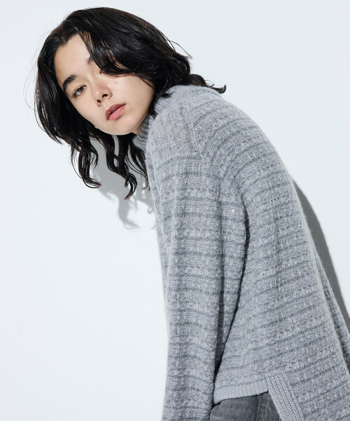Gabardine K.T(ギャバジンケーティー)の「〔 +サイズ 〕 モヘヤブレンドヤーンセーター(ニット/セーター・レディース・オフホワイト・15号)」の9枚目の写真