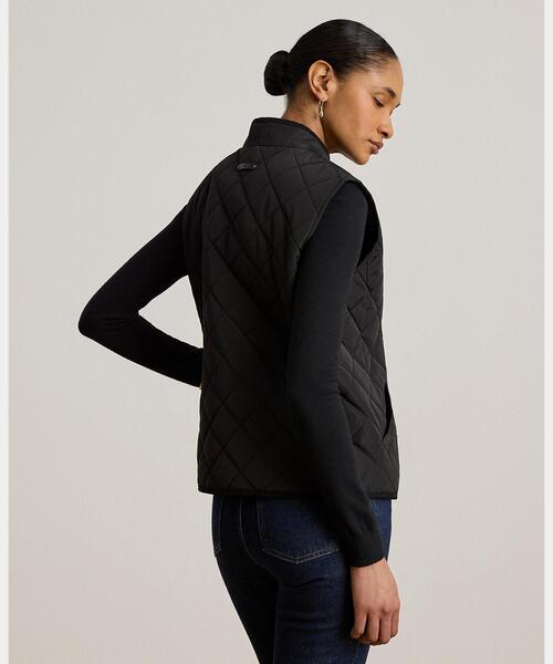 LAUREN RALPH LAUREN（ローレン ラルフ ローレン）の「クレストパッチ コーデュロイトリム キルテッド ベスト（ベスト・レディース・ブラック系1・S/M/L）」の6枚目の写真