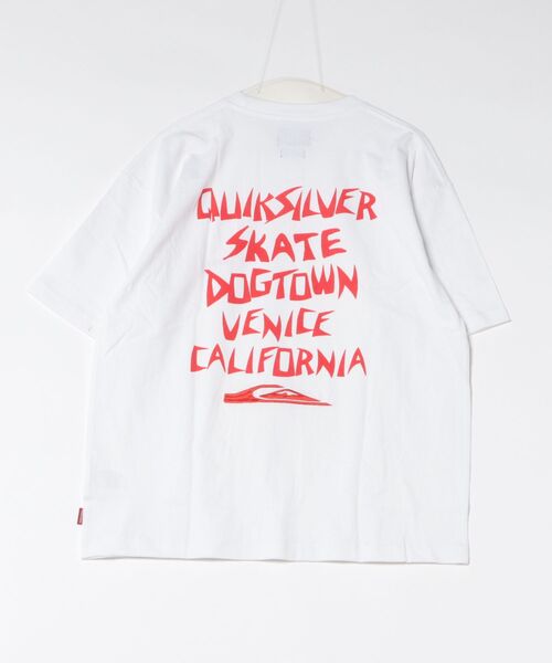 Quiksilver(クイックシルバー)の「<QUIKSILVER X DOGTOWN> メンズ DTQS PG LETTER PRINT ST 半袖コットンTシャツ バックロゴ【2026年夏モデル】(Tシャツ/カットソー・メンズ・ホワイト/ブラック・X-LARGE/MEDIUM/LARGE)」の3枚目の写真