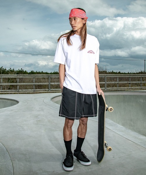 Quiksilver(クイックシルバー)の「<QUIKSILVER X DOGTOWN> メンズ DTQS PG LETTER PRINT ST 半袖コットンTシャツ バックロゴ【2026年夏モデル】(Tシャツ/カットソー・メンズ・ホワイト/ブラック・X-LARGE/MEDIUM/LARGE)」の8枚目の写真