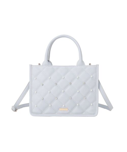 Maison de FLEUR（メゾンドフルール）の「パールビジューキルティングスクエアショルダー（ショルダーバッグ・レディース・ライトブルー/アイボリー・FREE）」の3枚目の写真