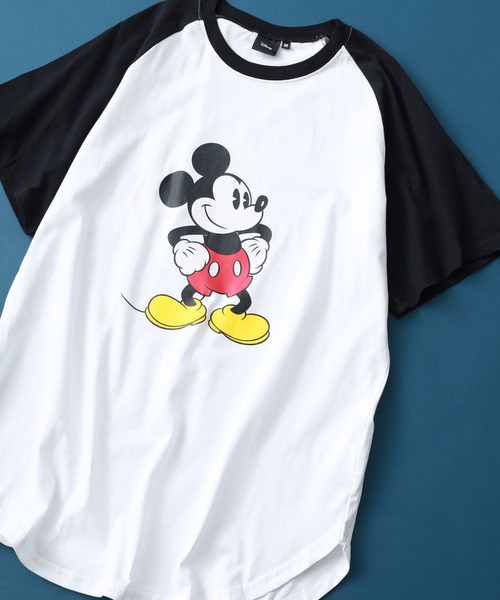 MICKEY MOUSE(ミッキーマウス)の「MICKEY MOUSE ミッキー ラグラン T 半袖(Tシャツ/カットソー・メンズ・ベージュ×ブラック/グレー系1/グレー系/ホワイト系その他/ホワイト系その他2/ホワイト系その他3/ホワイト系その他4/ベージュ系その他・L/XL/M)」の2枚目の写真