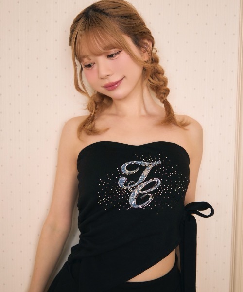 TITTY&CO.(ティティーアンドコー)の「ストーンロゴベアトップスウェットセットアップ(セットアップ・レディース・グレー/ブラック・FREE)」の11枚目の写真