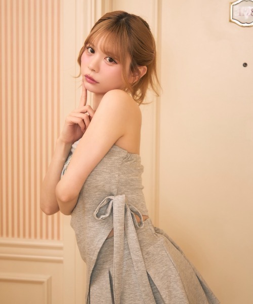 TITTY&CO.(ティティーアンドコー)の「ストーンロゴベアトップスウェットセットアップ(セットアップ・レディース・グレー/ブラック・FREE)」の20枚目の写真