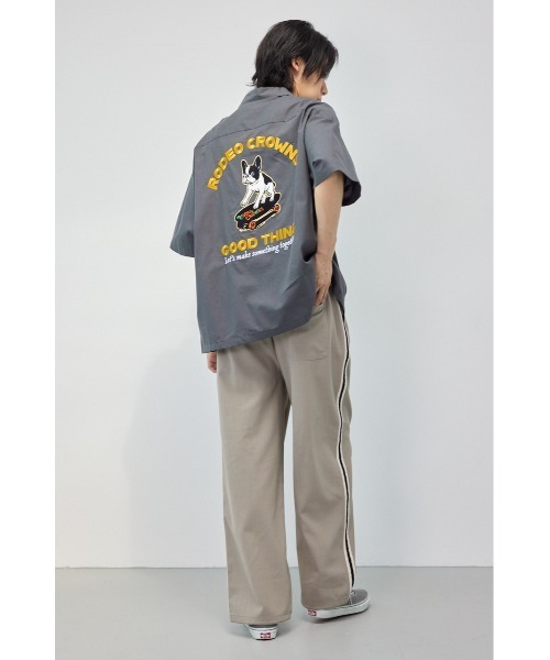 RODEO CROWNS WIDE BOWL(ロデオクラウンズワイドボウル)の「DRYNE Tech トラックパンツ(その他パンツ・メンズ・ライトベージュ/ダークブラウン/ダークグリーン・MEDIUM/LARGE)」の13枚目の写真