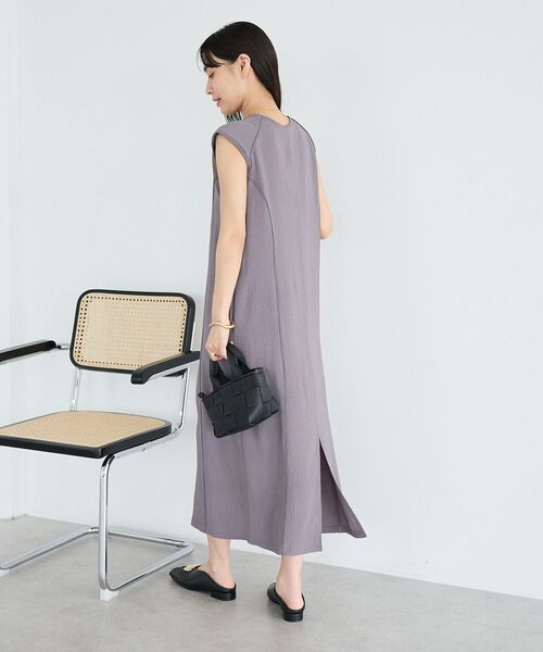 CRAFT STANDARD BOUTIQUE(クラフトスタンダードブティック)の「【接触冷感】ノースリーブワンピース(ワンピース・レディース・グレー/ダークブラウン・M/L)」の8枚目の写真