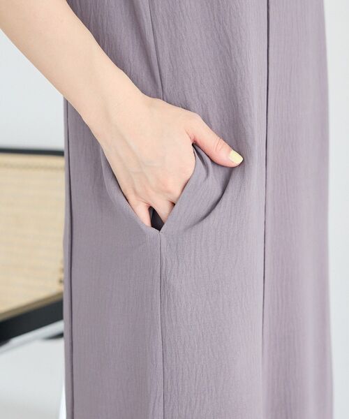 CRAFT STANDARD BOUTIQUE(クラフトスタンダードブティック)の「【接触冷感】ノースリーブワンピース(ワンピース・レディース・グレー/ダークブラウン・M/L)」の11枚目の写真