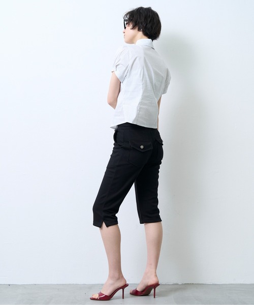 NUJOH（ヌゾ）の「Pinstripe Slim Shirt /ピンストライプスリムシャツ（シャツ/ブラウス・レディース・ホワイト/ネイビー/ブラック・FREE）」の18枚目の写真