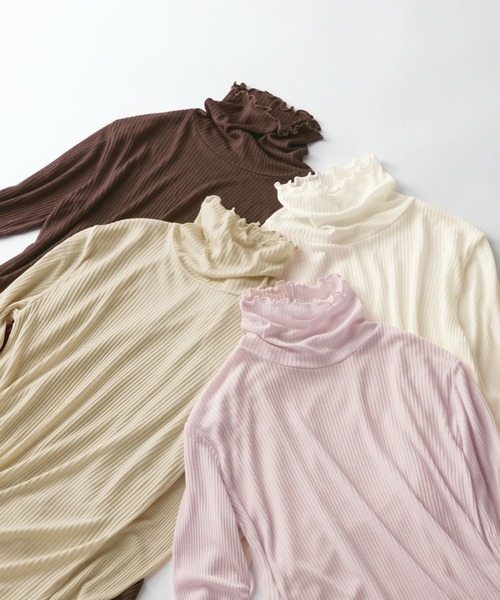 UNDOVE(アンドゥーブ)の「着る化粧品<MATOLIA>着て潤うシアーリブインナ(Tシャツ/カットソー・レディース・グレイッシュベージュ/ラベンダー/オフホワイト/ブラウン系・MEDIUM/LARGE/X-LARGE/XX-LARGE)」の5枚目の写真
